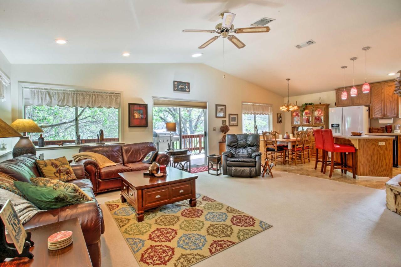 Cozy Groveland Retreat - Grill And Near Yosemite! Villa Buitenkant foto